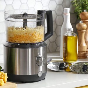ge food processor | 12 cup | complete with 3 feeding tubes & stainless steel accessories 3 discs + dough blade | 3 speed | great for shredded cheese, chicken & more | kitchen essentials | 550 watts