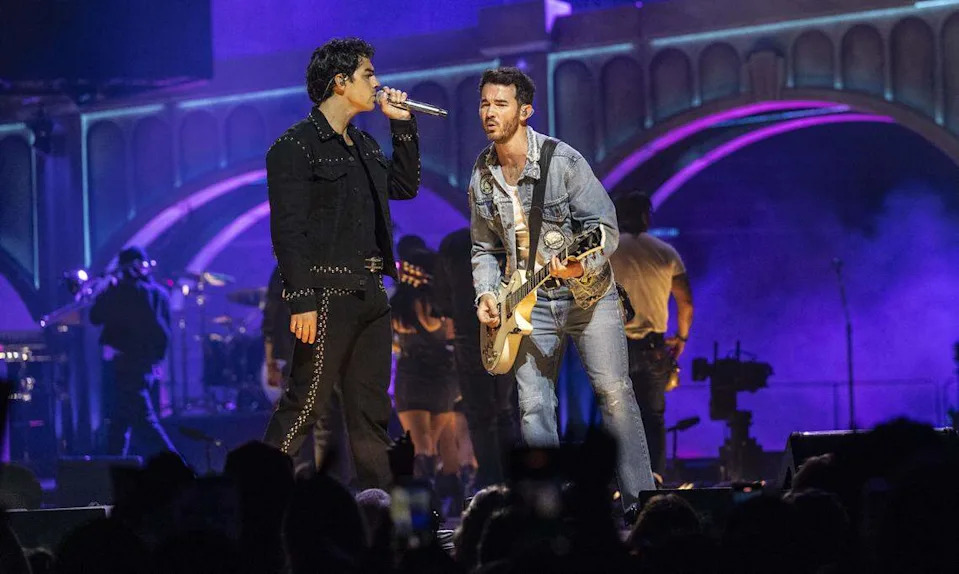 Joe and Kevin Jonas of the Jonas Brothers perform on Friday at Golden 1 Center.