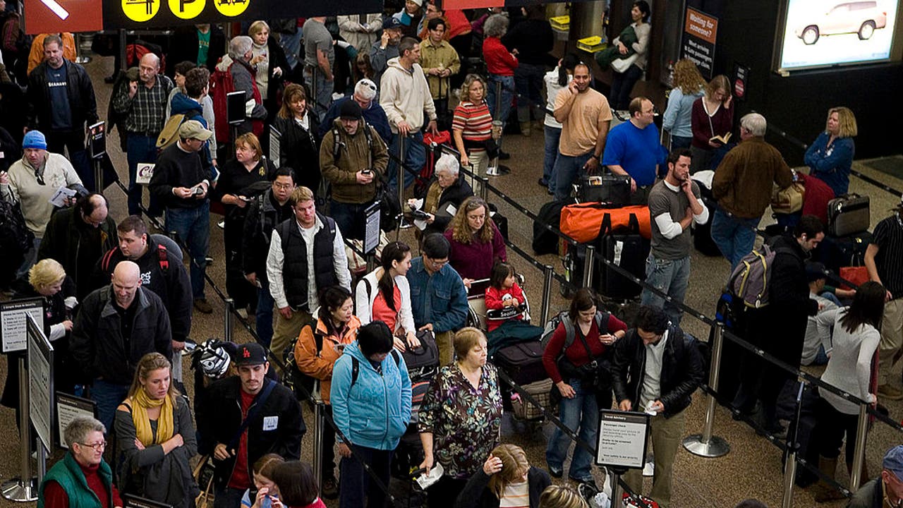 Annual report ranks Sea-Tac among worst airports in US