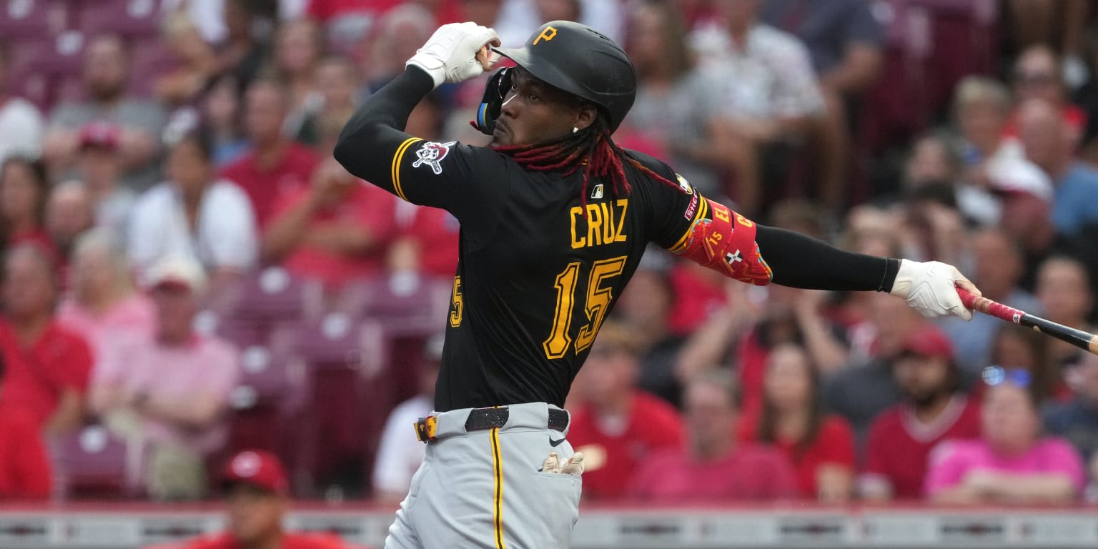 Oneil Cruz logs second career 20/20 season in Pirates’ win over Reds