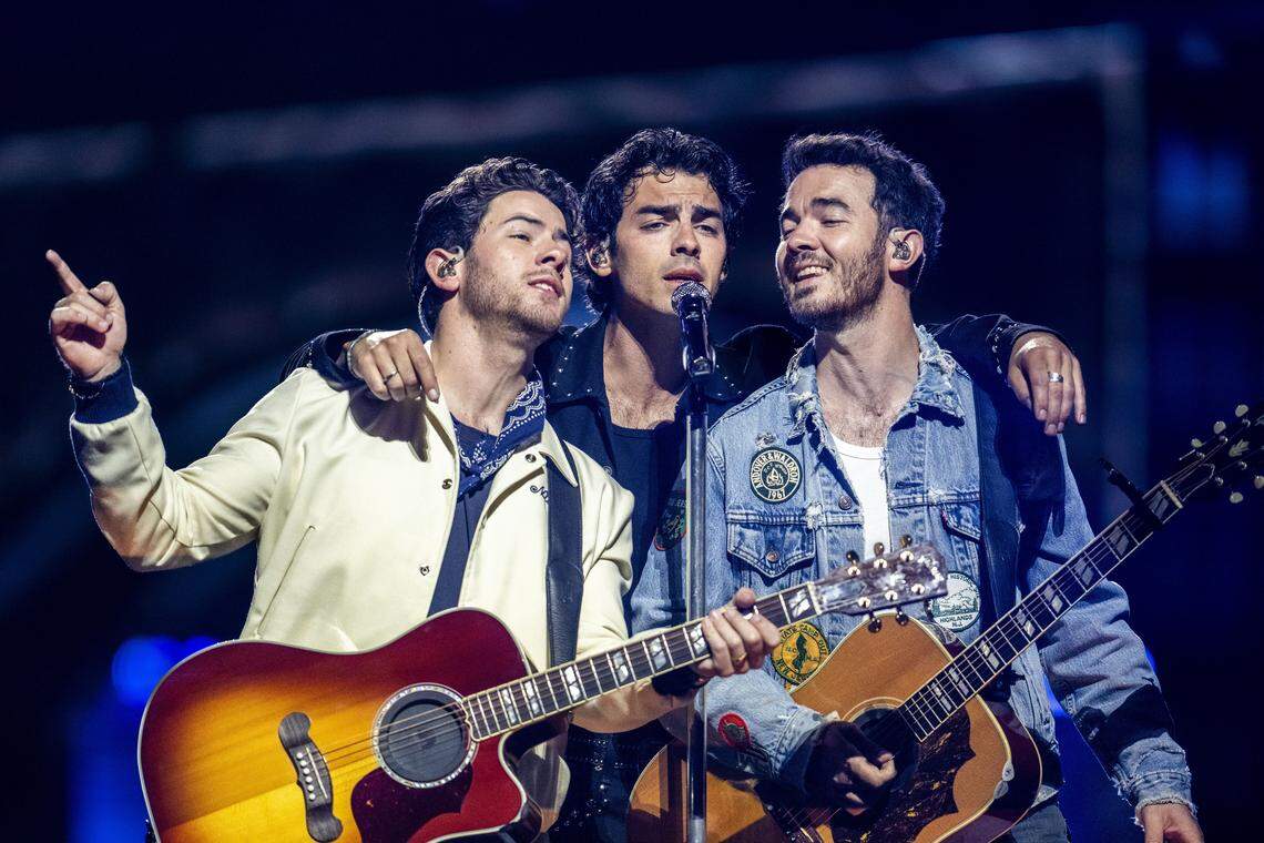 See the Jonas Brothers return to Sacramento — and learn Joe’s fav In-N-Out order