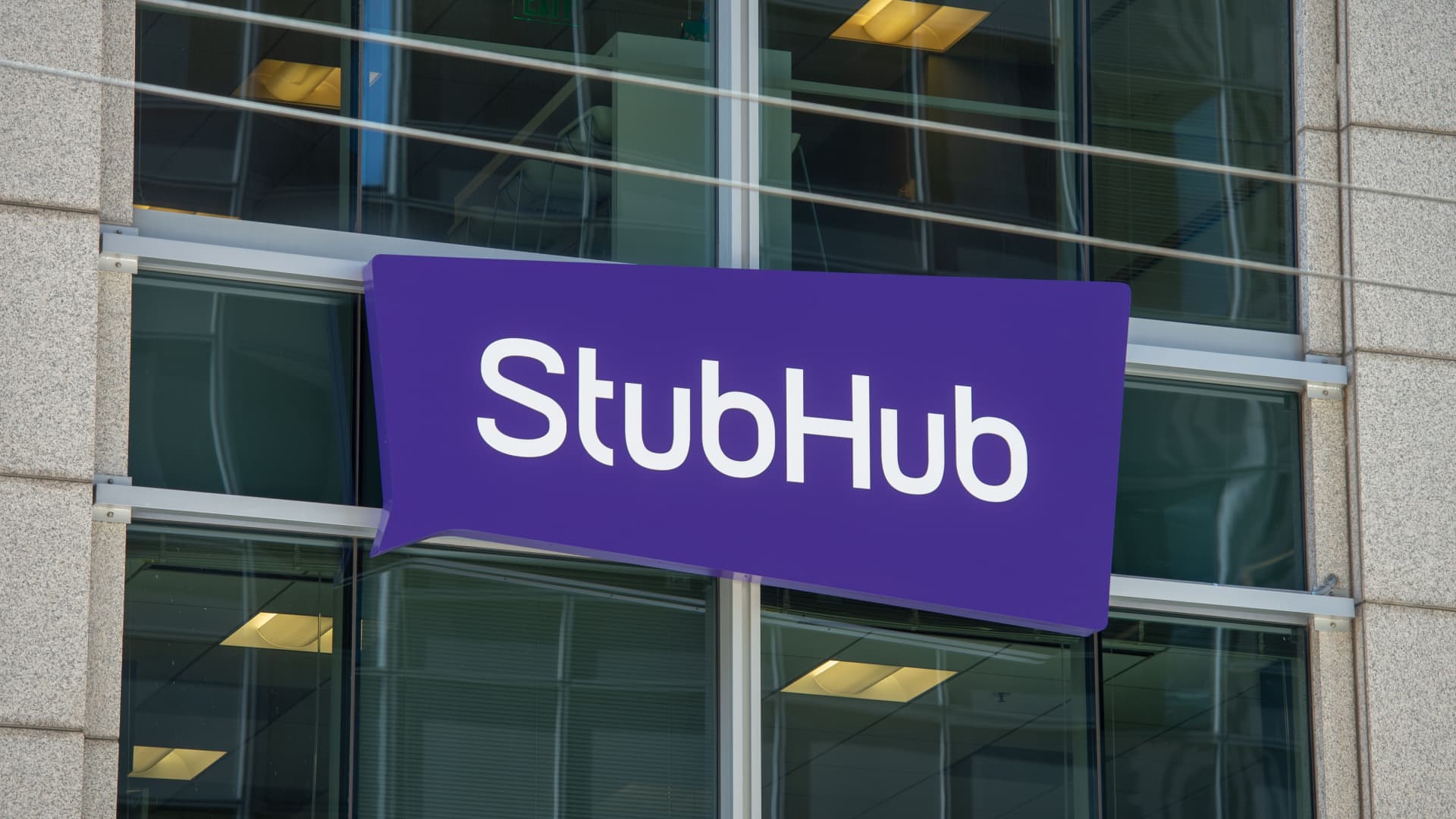 StubHub prices IPO at .50, valuing company at .6 billion