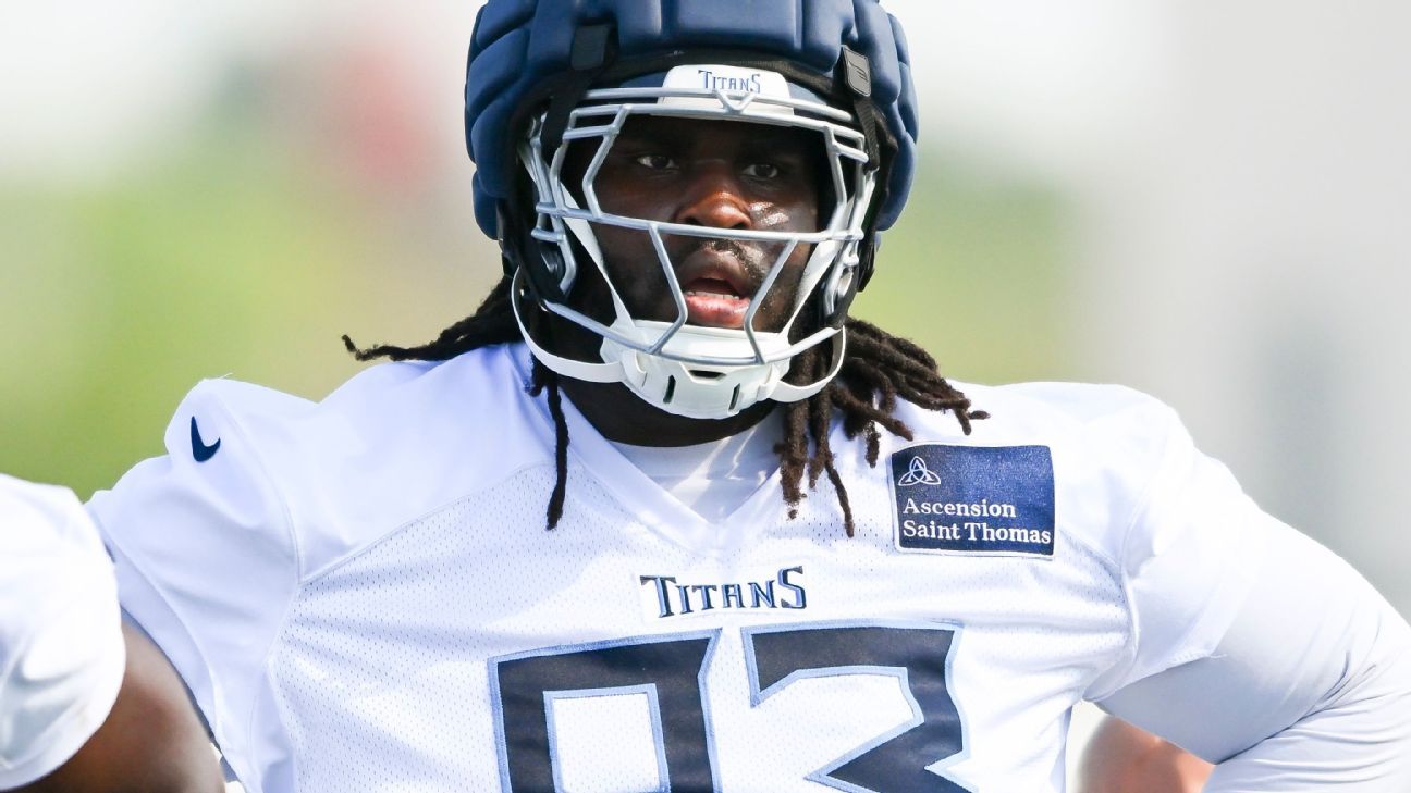 Titans place starting DT T’Vondre Sweat on injured reserve