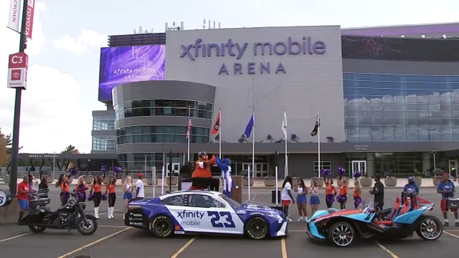 Wells Fargo Center officially becomes Xfinity Mobile Arena in South Philadelphia