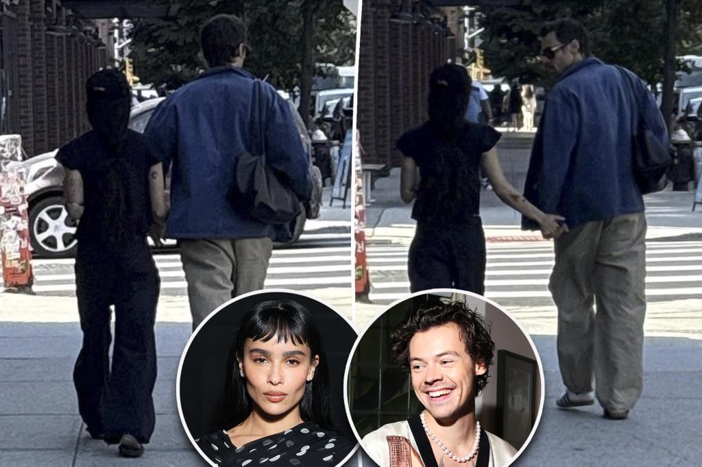 Zoë Kravitz and Harry Styles hold hands in Brooklyn