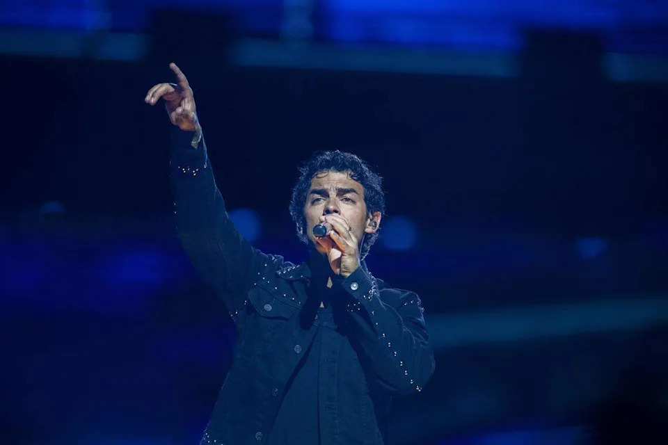 Joe Jonas performs with his brothers on Friday at Golden 1 Center.