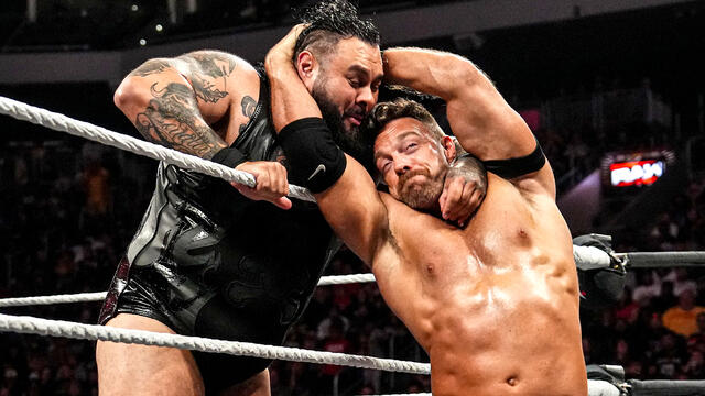 LA Knight battles “Big” Bronson Reed: Raw highlights, Sept. 8, 2025 WWE Photo