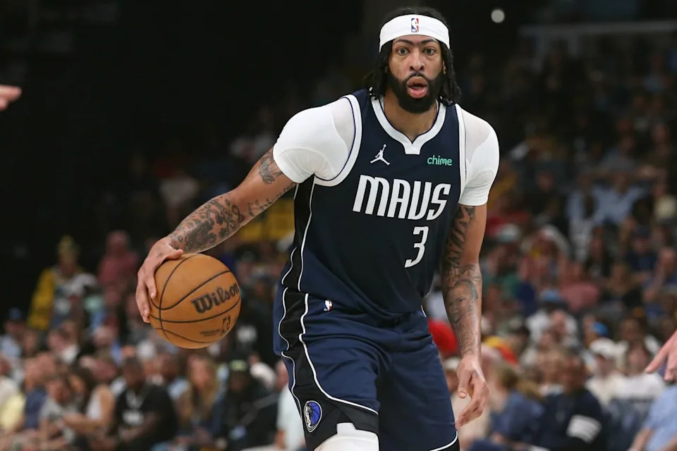 Dallas Mavericks forward Anthony Davis (3)Petre Thomas-Imagn Images