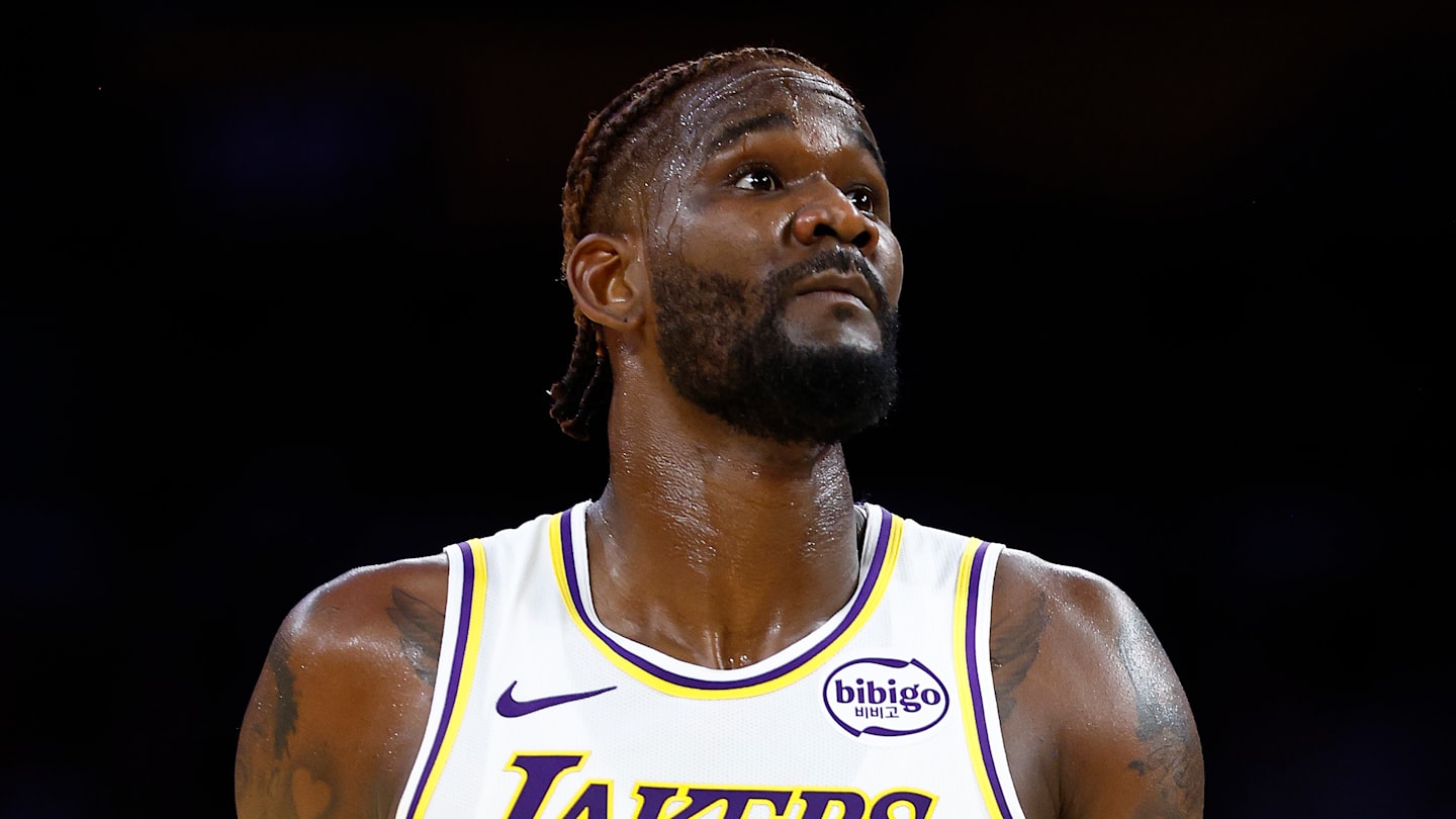 Draft guru says the quiet part out loud about Deandre Ayton so far