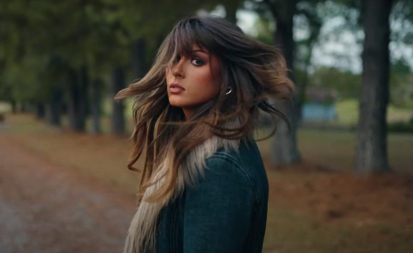 Ella Langley To Release Highly-Anticipated, Miranda Lambert Co-Write, “Choosin’ Texas,” Very Soon