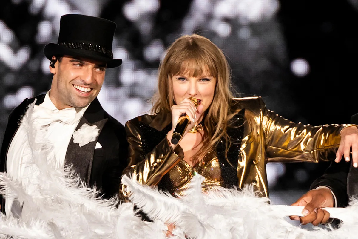 Former ‘Dancing With the Stars’ Pros Say Taylor Swift Dancer Has ‘Absolutely No Business’ Being Cast on the Show