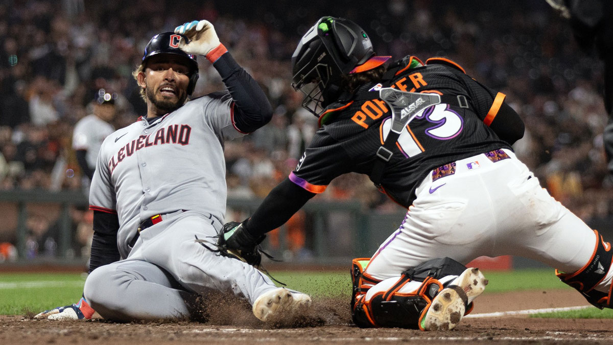 Veteran catcher signs with Giants Veteran catcher signs with Giants