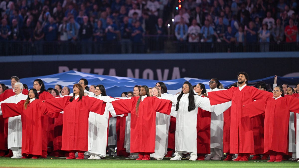 Who sang the national anthems? Voices of Fire stuns at World Series