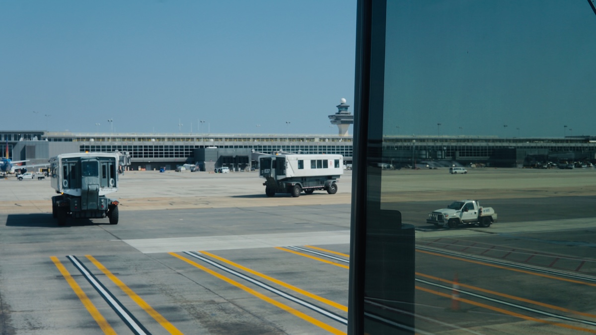 Airport Appointee Vows to Retire Dulles Mobile Lounges