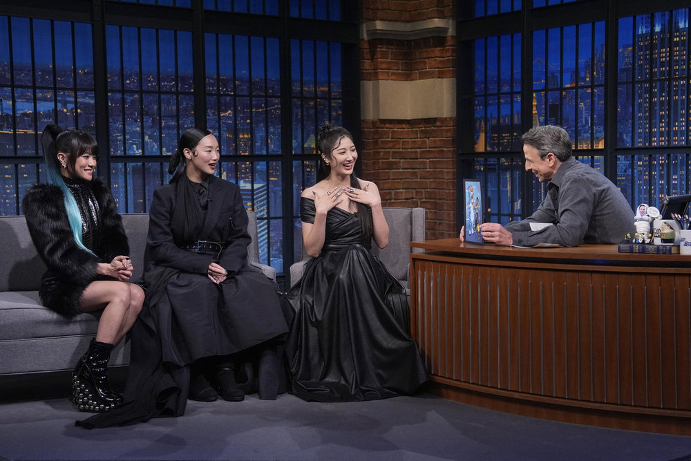 Renate Reinsve, HUNTR/X Singers Rei Ami, Audrey Nuna and EJAE Appear on “Late Night With Seth Meyers”