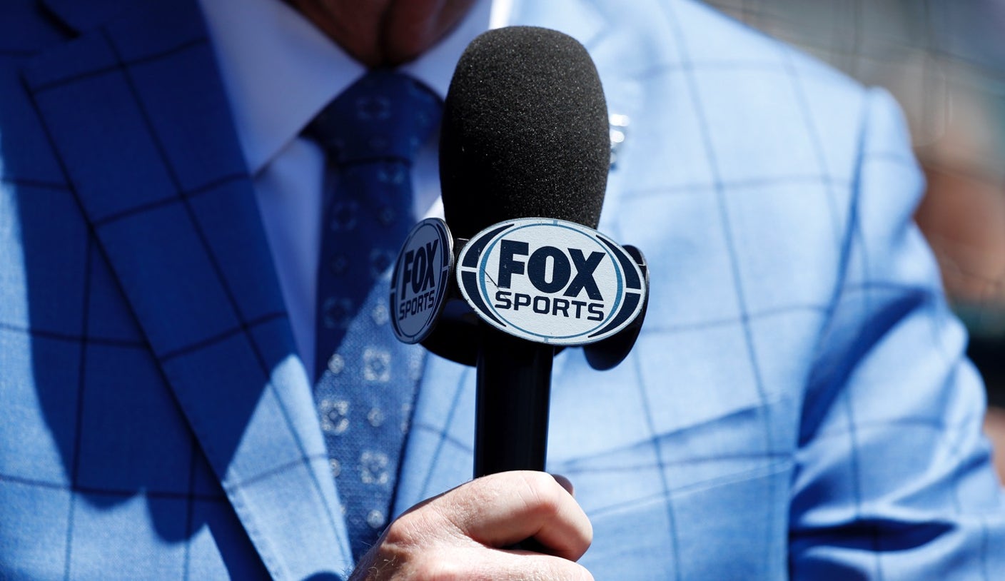 Iona Gaels and the Green Bay Phoenix square off in Charlotte Amalie, Virgin Islands