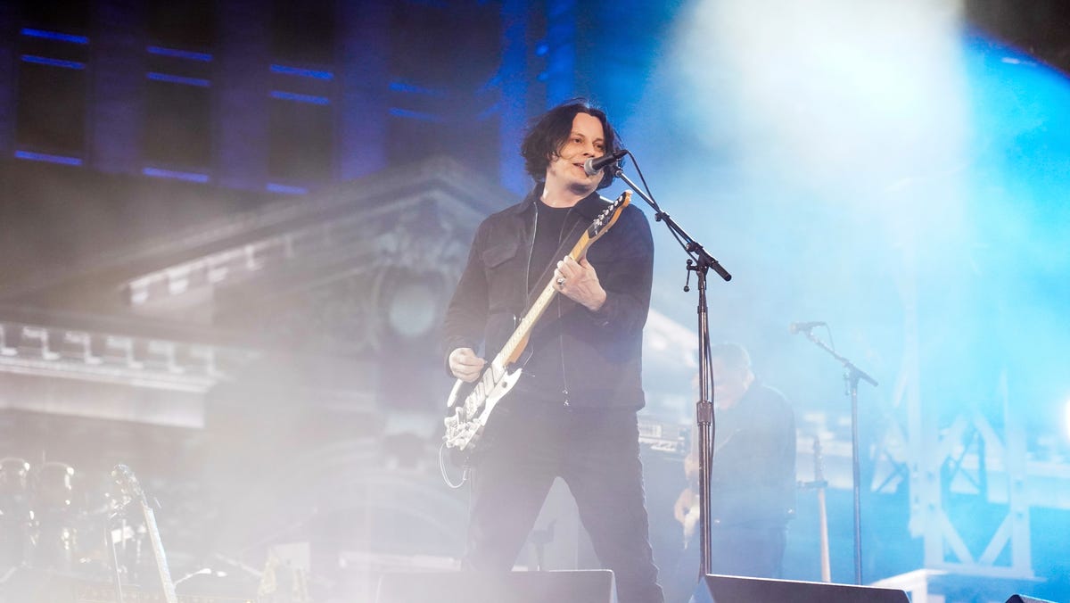 Jack White to play Lions’ Thanksgiving halftime as Eminem era begins