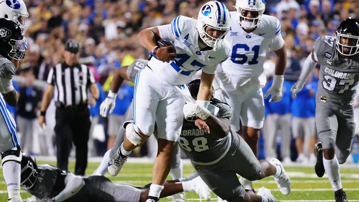 College football bowl games today schedule includes eight matchups