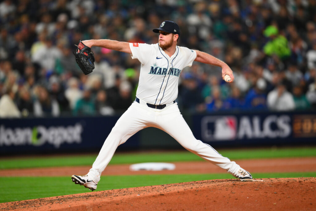 Reds To Sign Caleb Ferguson