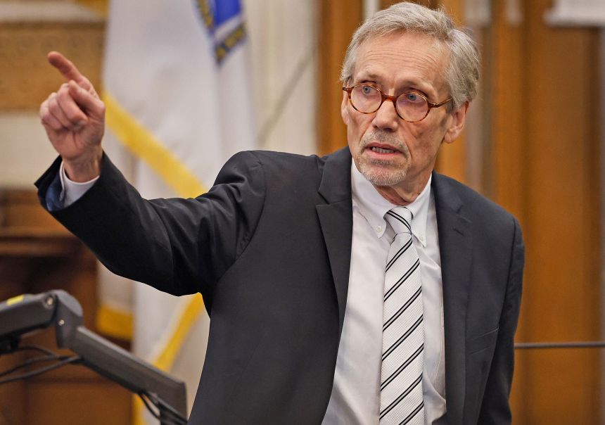 Defense attorney Larry Tipton told jurors his client, Brian Walshe, found his wife dead in their bedroom during his opening statement.