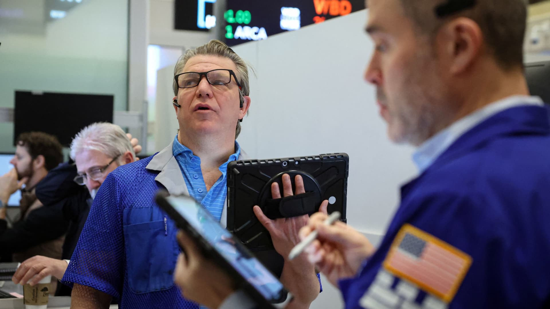 Stock market today: Live updates