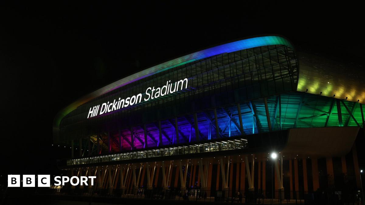 Premier League LIVE: Everton vs Leeds United – team news, build-up, live text commentary & radio updates