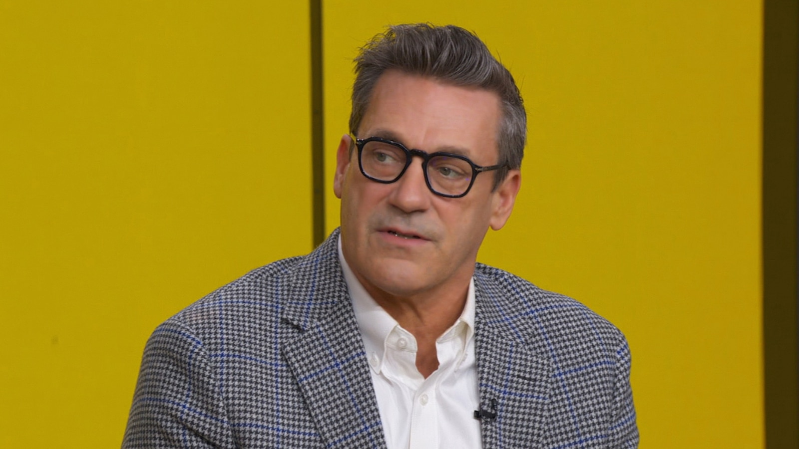 Jon Hamm shares how he discovered his now-viral dancing meme