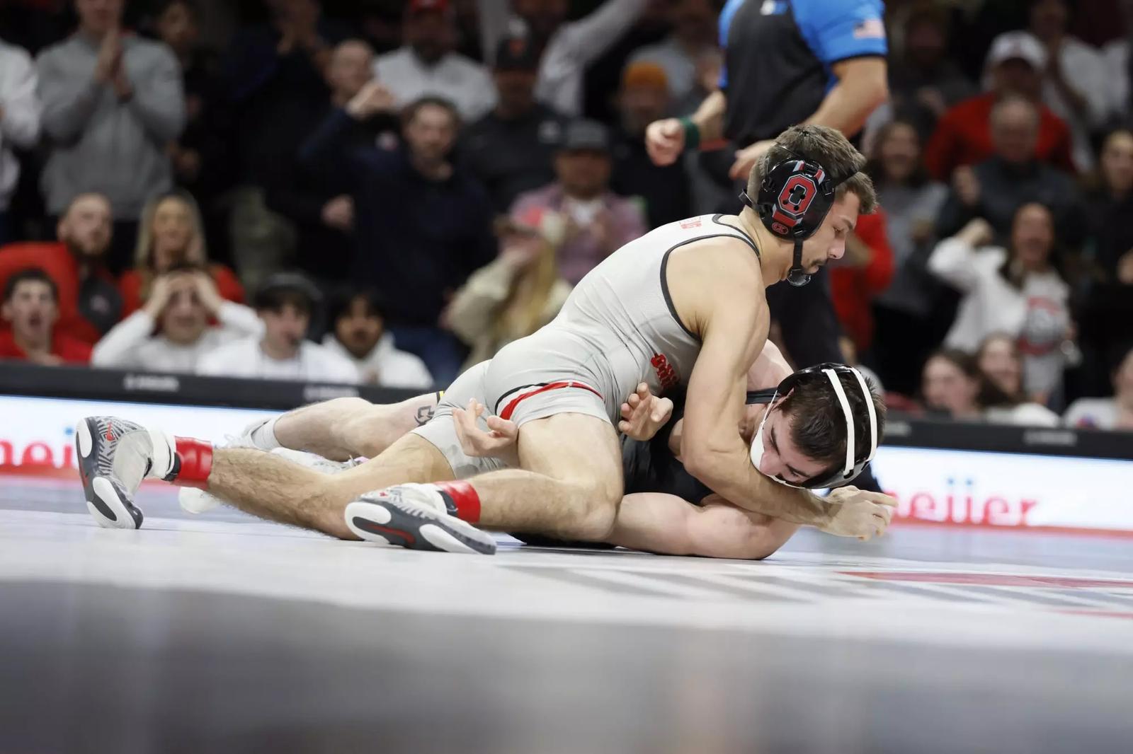 No. 2 Ohio State Battles No. 1 Penn State, Maryland in Final B1G Weekend