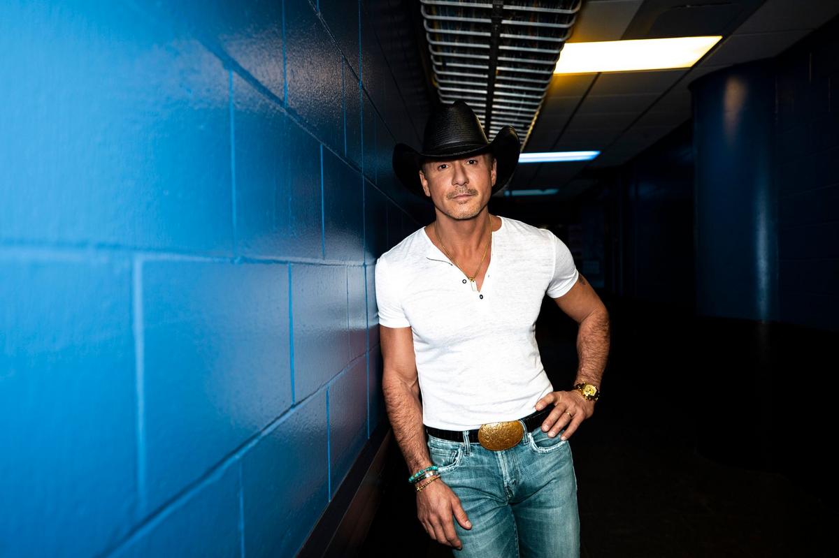 Tim McGraw’s ‘Pawn Shop Guitar Tour 2026’ Is Coming To Minnesota