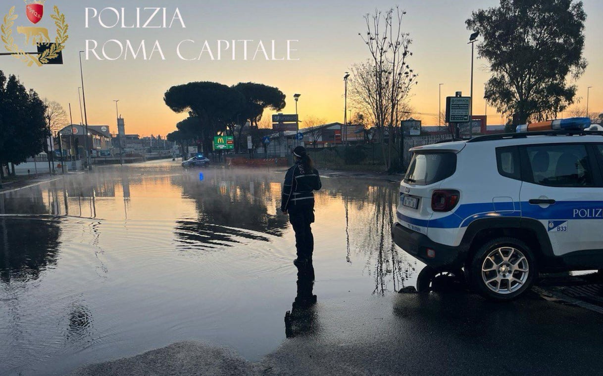 quartieri del quadrante est senz’acqua e traffico in tilt| SkyTG24 Cronaca
