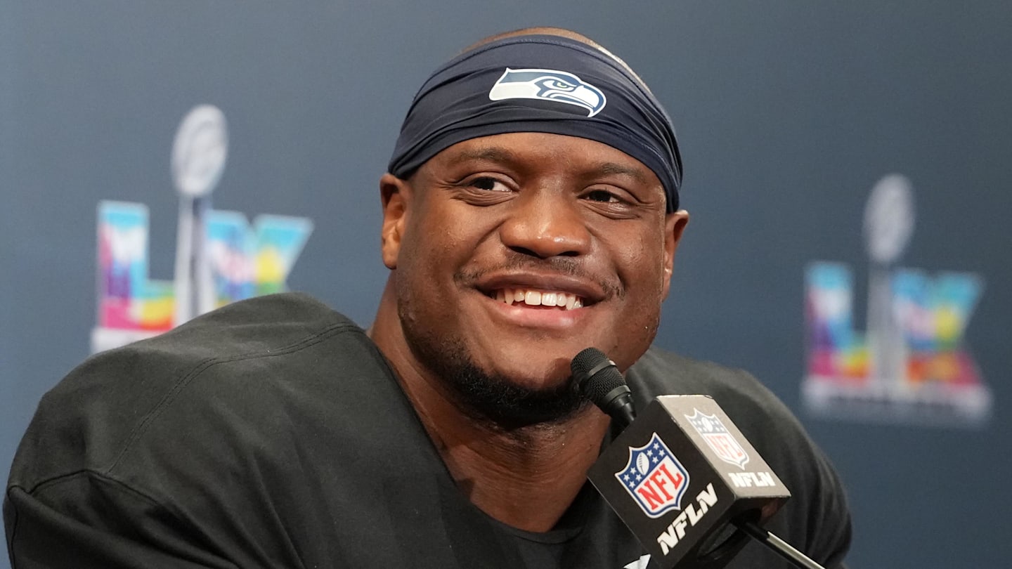 Chicago Bears Unlikely to Pursue Kenneth Walker as Chiefs Emerge as Potential Suitor