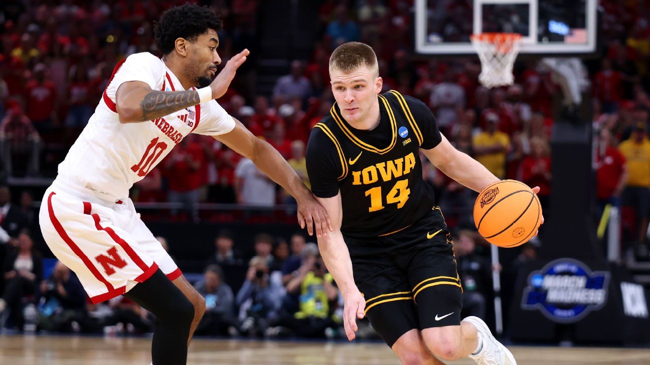 Iowa defeats Nebraska, continues improbable March run into Elite 8
