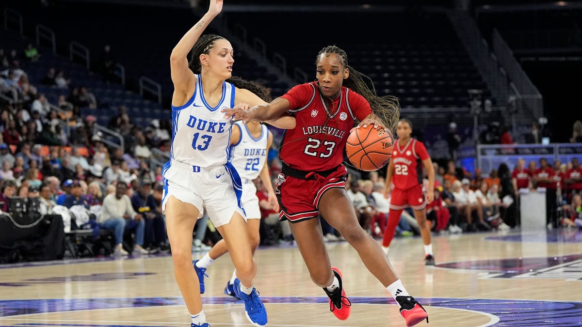 Louisville women’s basketball coach Jeff Walz on Skylar Jones status