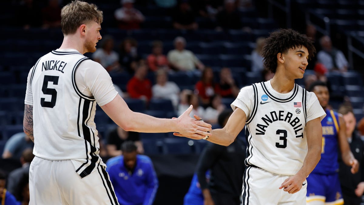 Nebraska vs Vanderbilt prediction, picks, odds for NCAA Tournament Second Round