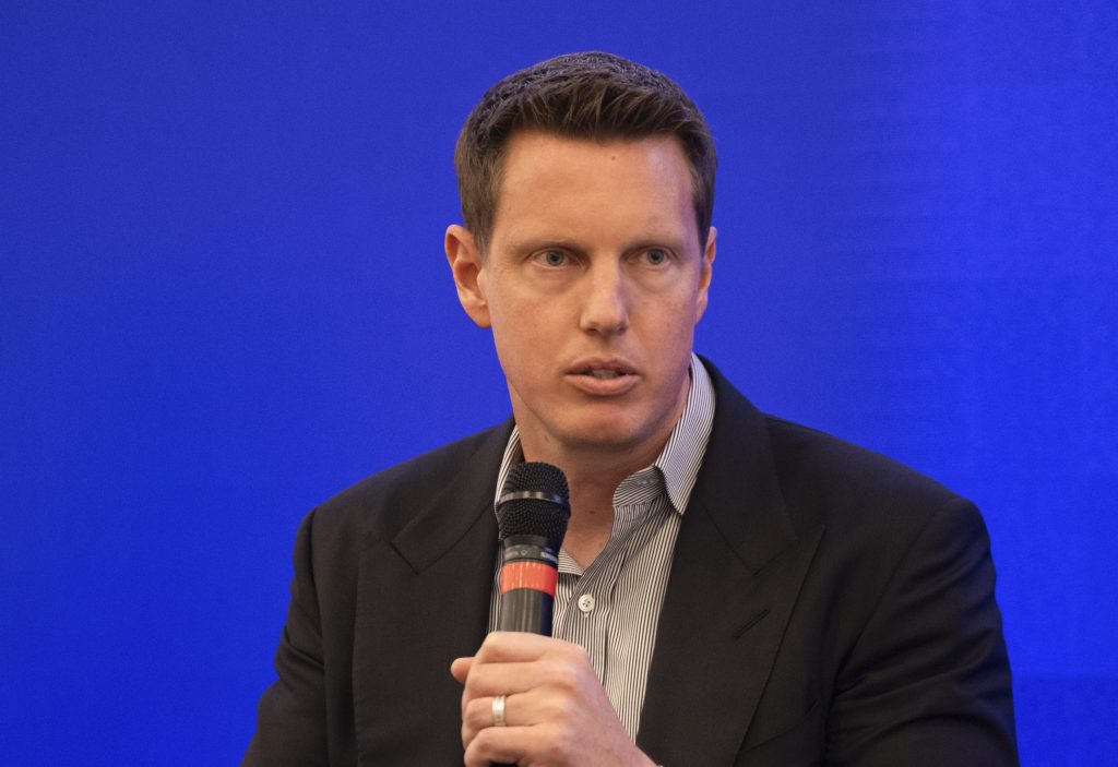 Paramount CEO David Ellison Addresses Top WBD Executives Amid Merger