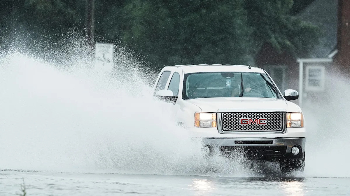 Showers, thunderstorms likely as rain moves through Louisville. What to know