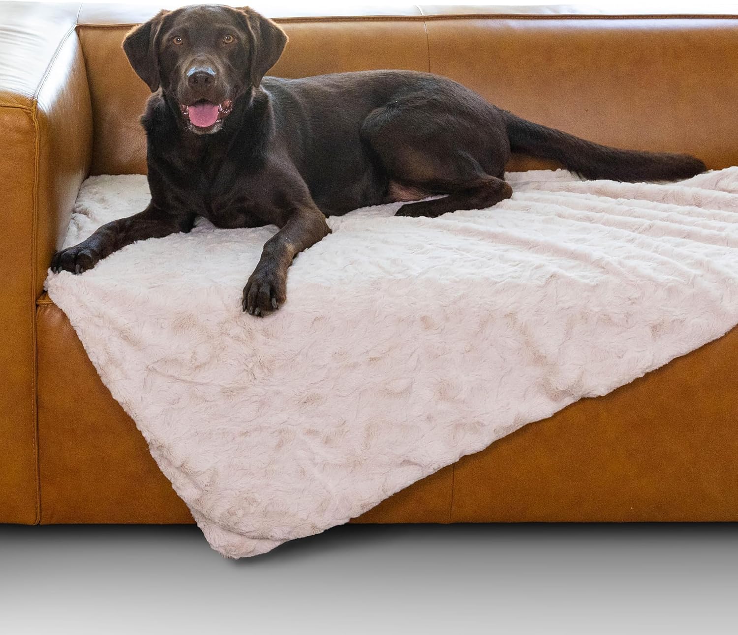 Best Friends by Sheri Calming Lux Dog Blanket – Ultra Soft Faux Fur Pet Throw, Anxiety-Relief, Lightweight Warm Bed Cover for Dogs and Cats, Machine Washable, Oyster Cream, 40″ x 50″