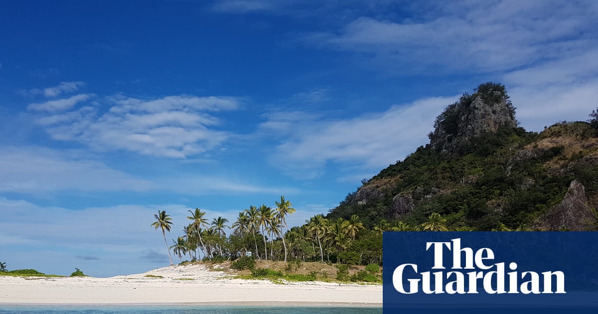 Cruise ship caught on reef off tiny Fiji island where Cast Away filmed | Fiji