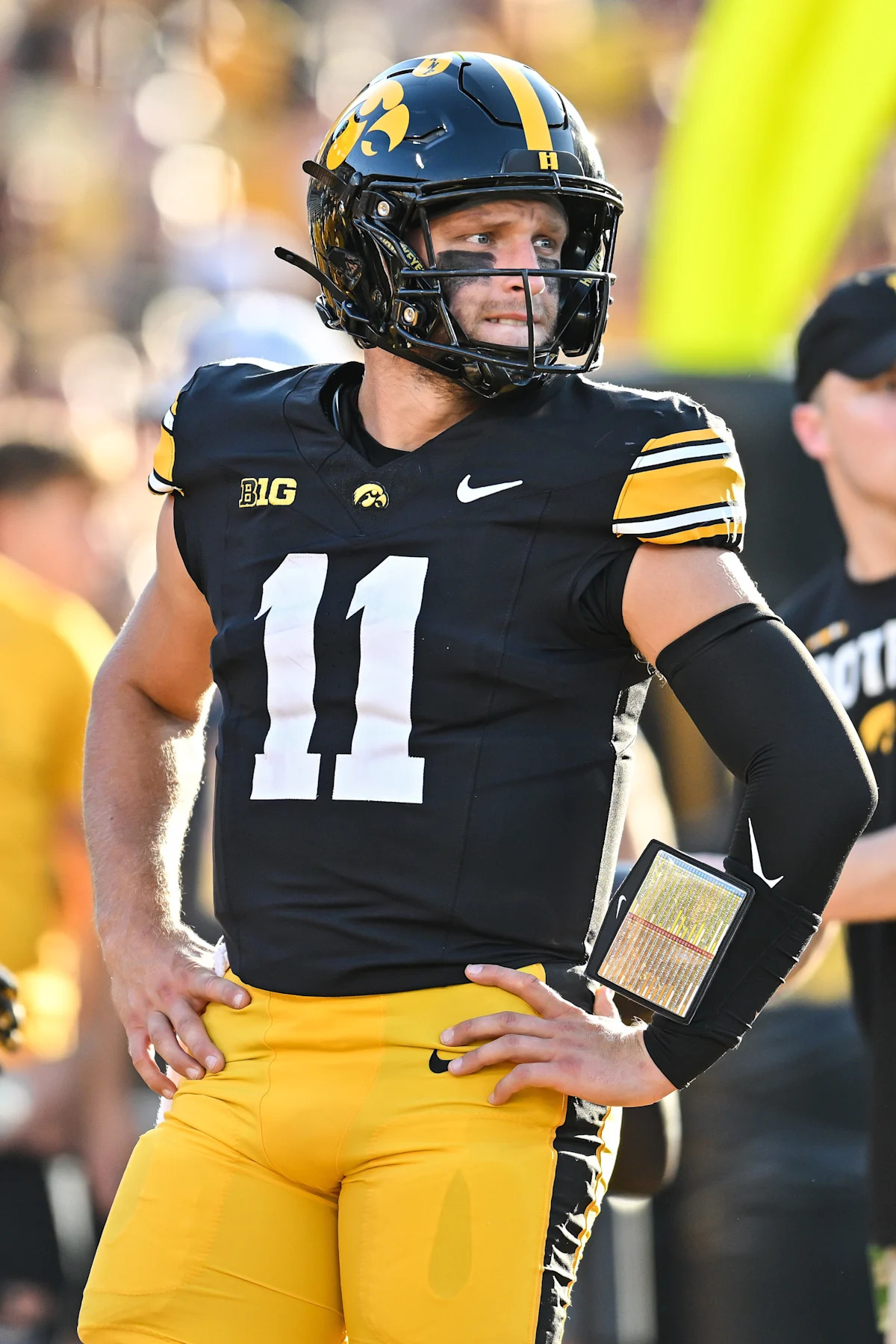 Dolphins expected to sign Iowa QB Mark Gronowski: Highlights, stats