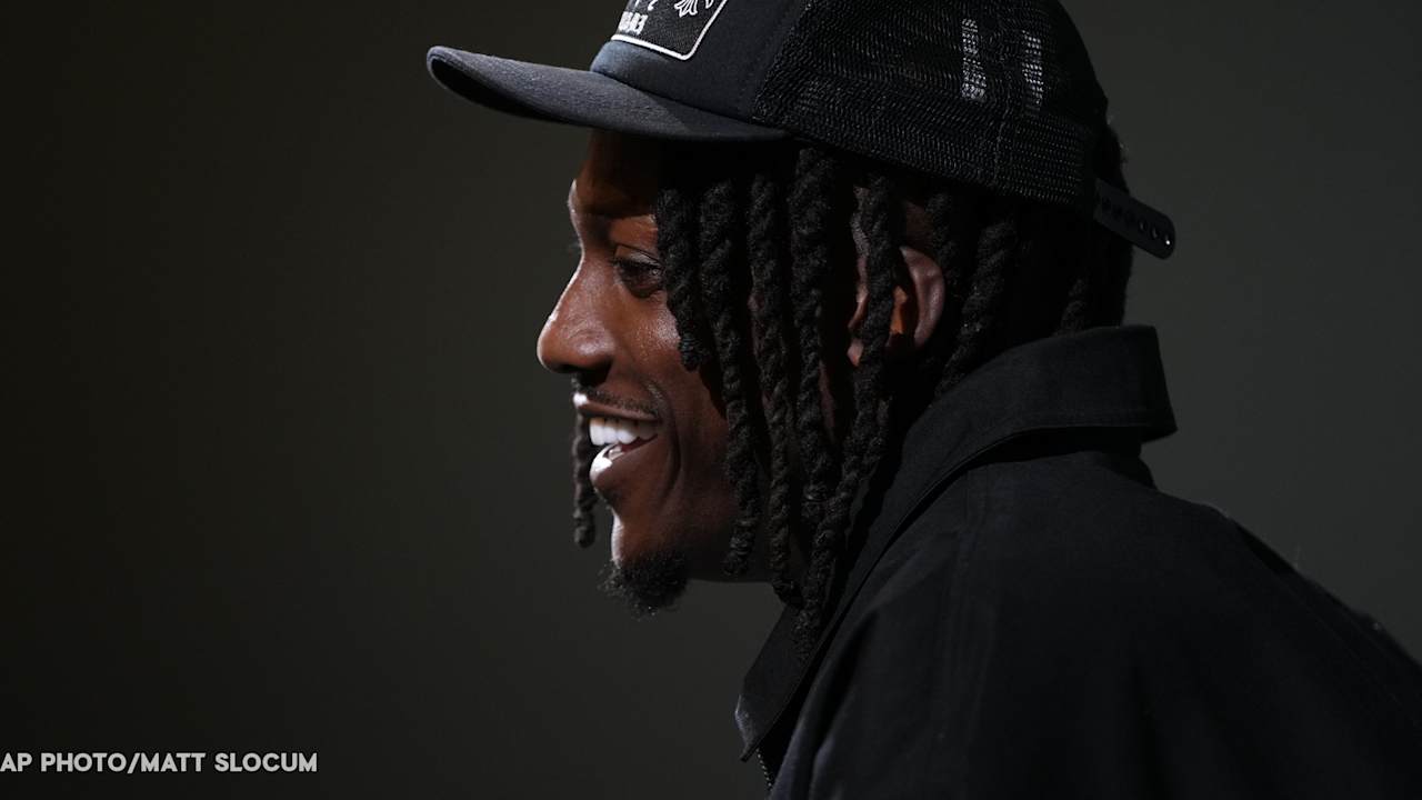 Howie Roseman provides insight on the newest Eagles