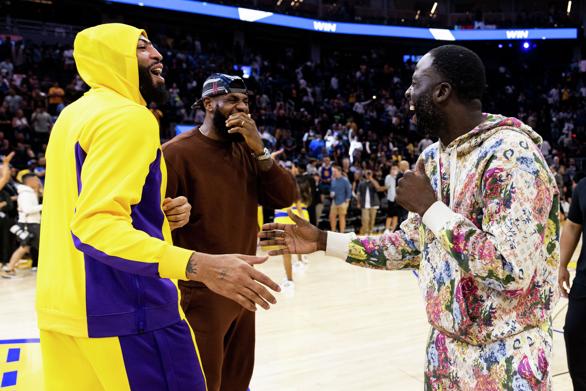 LeBron James pranks Draymond Green on Anthony Davis show