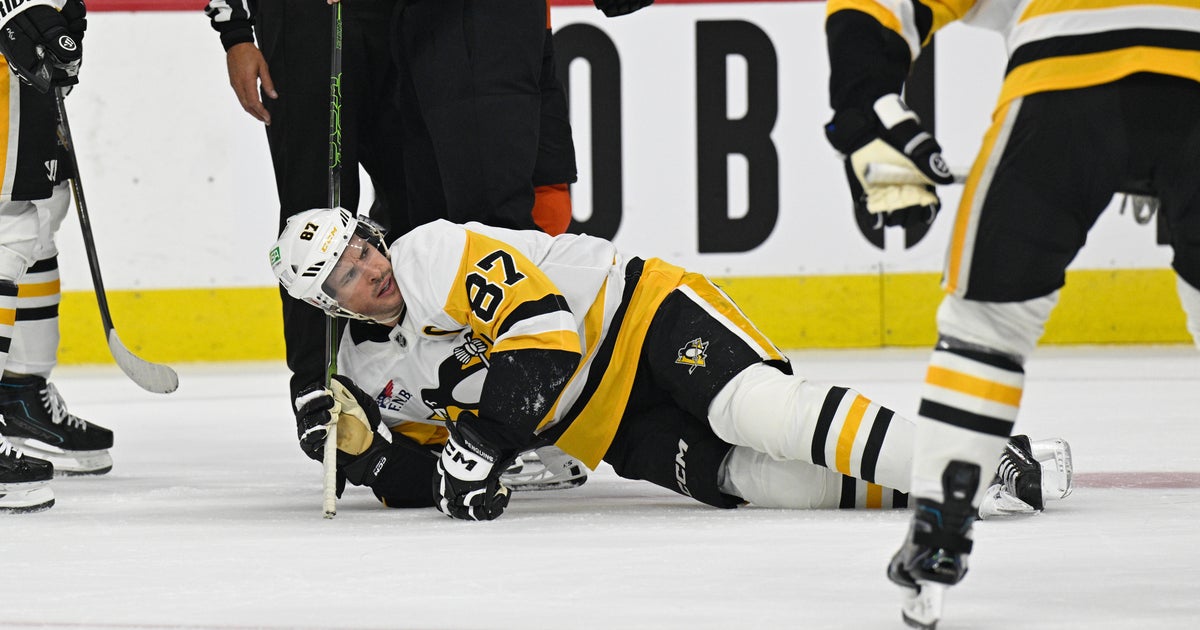 Sidney Crosby embellishment penalty billboard posted on I-95 in Philadelphia: “We love being petty”