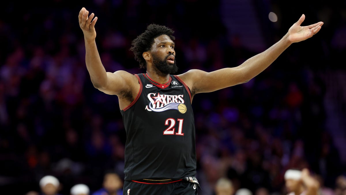 Will the Sixers have Joel Embiid tonight? Is Kelly Oubre playing?