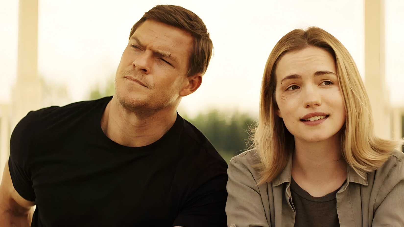 Alan Ritchson as Reacher and Willa Fitzgerald as Roscoe in Reacher Season 1’s ending