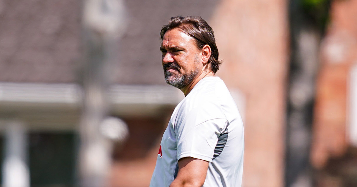 Daniel Farke provides fitness update ahead of Burnley clash