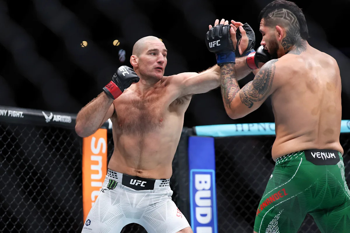 Don’t worry, Sean Strickland isn’t going to shoot Khamzat Chimaev in the lead-up to UFC 328