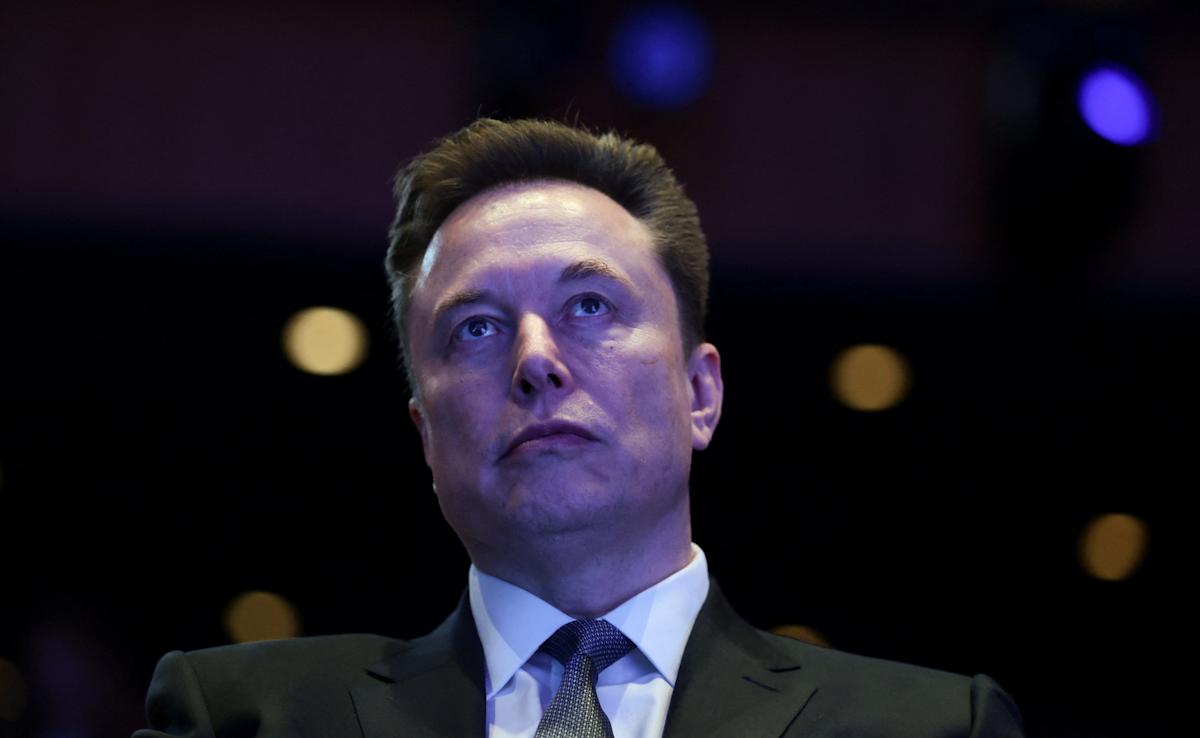Elon Musk says saving for retirement ‘won’t matter.’ I’m not banking on it.