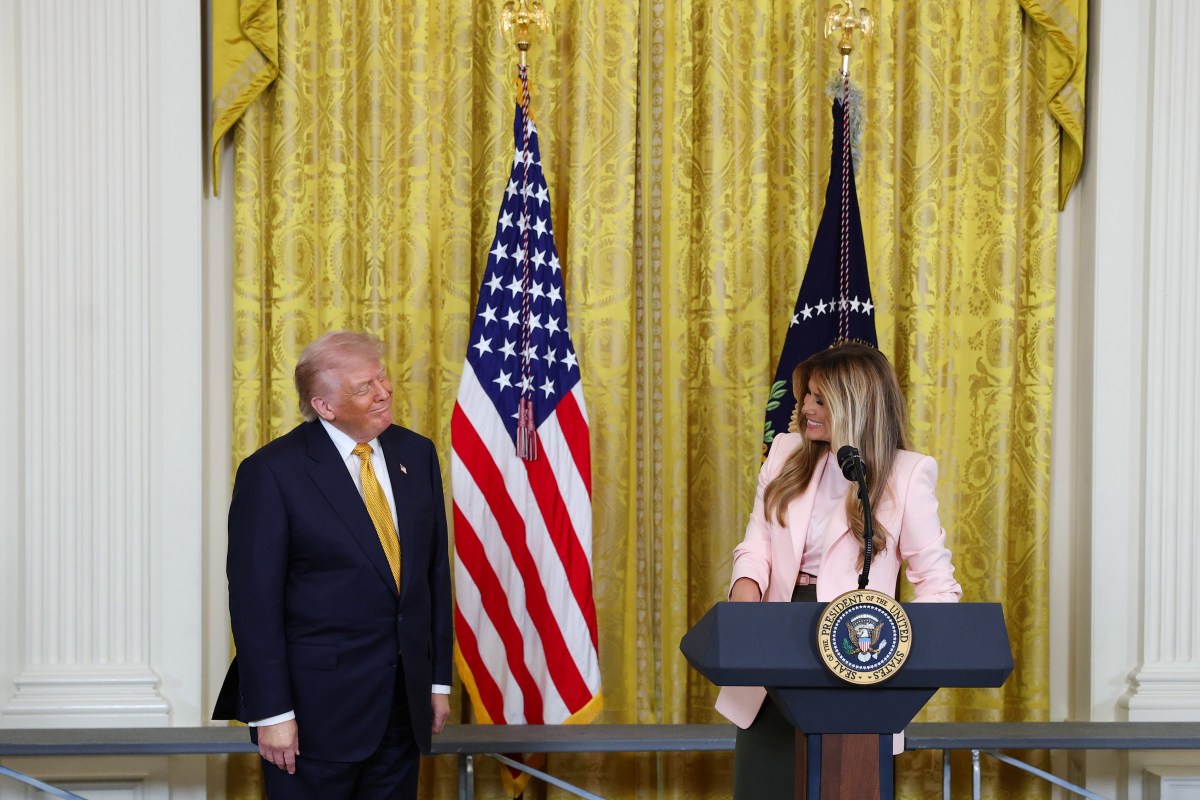 Trump Critics Speculate as New Photo of President’s Hands Takes Off Online
